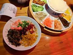 -怪噜范·老贵阳街头名小吃(汇金星力城店)