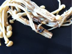 铁锅炖鱼赠送的苍蝇小菜-开心庄园