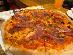 -城市大道红炉披萨烘焙坊