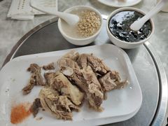 -清真·胖妈妈手抓餐厅(定西路长城宾馆店)