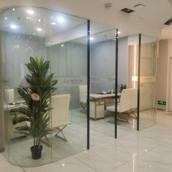 -郡艺医疗美容·微整·眼鼻吸脂