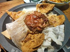 大秦烤肘子-金牌老碗时尚陕菜(王府井百货店)