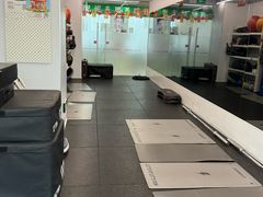 -乐刻运动健身(南山西丽366大街店)