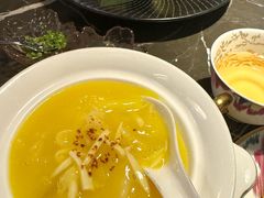 -海派悦庭·海胆烧麦·新融合菜(凯德广场店)