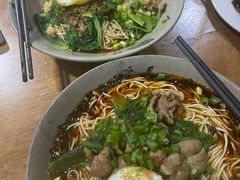 -丁丁猫重庆小面(徐州路店)