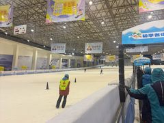 -绍兴启迪乔波冰雪世界