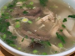 西北羊杂汤-秦香阁·西北家常菜(徐汇日月光中心店)