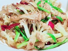 干锅花菜-费大厨辣椒炒肉(黄兴中心广场店)