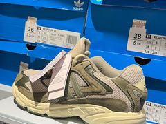 -首创奥特莱斯(北京店)