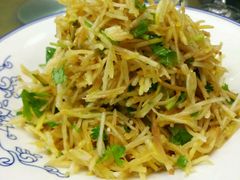 -学生路大别山酒店