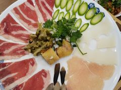 -桥香园云南过桥米线(红龙井店)