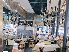 -洪氏嗨捞·猪肚鸡火锅(阳光天地店)