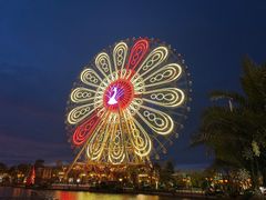 -七彩云南欢乐世界