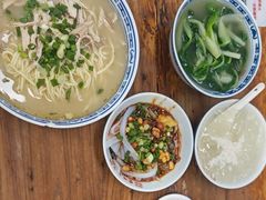 鸡汤面-堂吃饺子(维达北苑店)