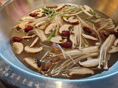 -谭鸭血老火锅(万象九宜城店)