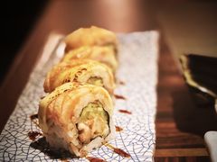 火炙三文鱼芝士卷-山葵家·创意料理(万象汇店)