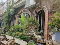 -菌山里·野生菌猪肚包鸡(阳光花园店)