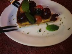 水果塔-羽深肉铺 Steak & Wine