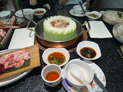 -得意咚瓜·顺德鱼生·冬瓜火锅(深圳首店)