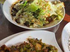 酱爆洋白菜-恩宏德餐馆(平山道店)