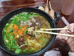 -一品飘香米线(一中总店)