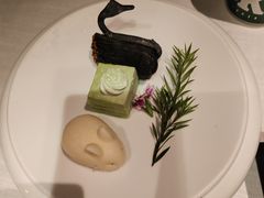 -鱼翅楼·津派砂锅鱼翅(水上公园店)