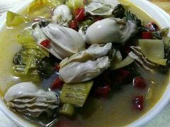 -大富蚝乌东哥饭店·石锅鱼杂·柠檬鸭(革新路店)