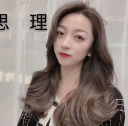 -华卫思理轻奢造型