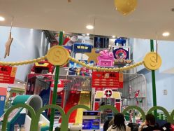 -乐多星球潮玩中心(沈阳嘉里城店)