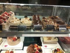 -Dough&Joe团憩(瑞虹天地月亮湾店)