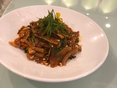-皇城根·鲁菜济南菜·吊炉烤鸭·炒鸡鱼头(济南旗舰店)