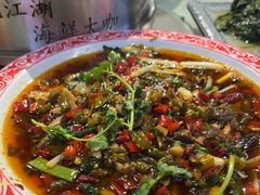 -牟记江湖重庆地标特色菜鱼蛋海鲜羊蝎子(巴南区黑金冠十多年好店)