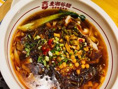 -呷佬·长沙手工米粉(金沙江路店)