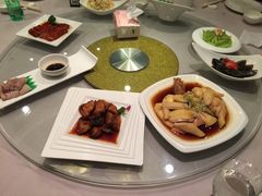 -御花园·粤菜·海鲜火锅(中山公园店)