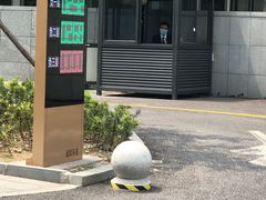 -华成国际发展大厦-停车场