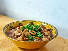 红烧肥肠-曾氏肥肠馆(凯瑞雅居店)