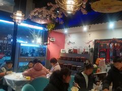 -老街烧烤大排档·地道湖北菜·龙虾馆(汉口火车站店)