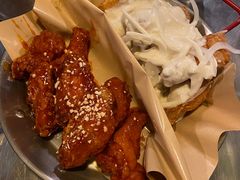 炸鸡翅一半一半-富乐满韩国正宗炸鸡韩国料理(虹泉路店)