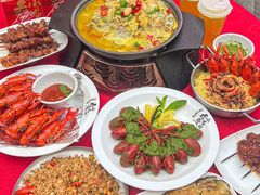 -龙巢盱眙龙虾·牛蛙·烧烤宵夜(八卦岭店)