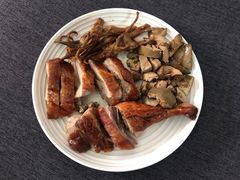 -晶牌烤鸭(延吉东路557弄小区店)