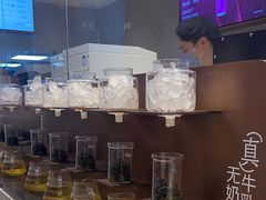 -喜茶(北京华贸购物中心店)