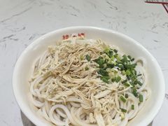 -桂姥姥·桂林卤粉·锅烧桂林米粉(莲塘店)