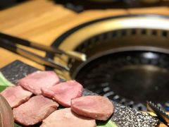 -炼火烤肉店