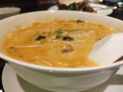 龙皇汤蟹肉稻庭面-北京四季酒店·采逸轩