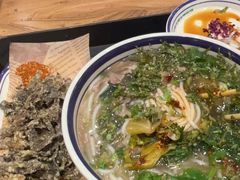 -云阿蛮云南生烫牛肉米线(奉贤路店)