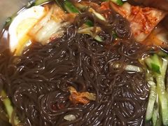 -长寿参鸡汤(朝韩风情街店)
