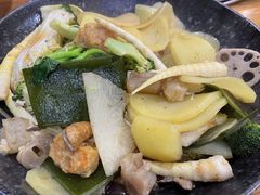 -万记麻辣烫国展总店