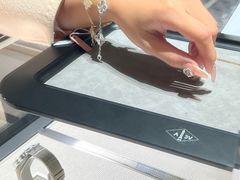 -Van Cleef & Arpels(海港城海洋中心店)
