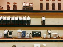 -星巴克臻选(杭州嘉里中心1F店)