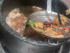 -蘑界·野生菌火锅(深业上城店)